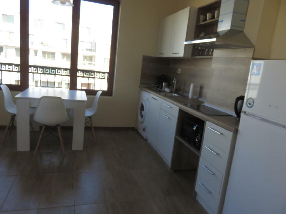 Apartamento Nereya Palace Studio Mona Pomorie Exterior foto