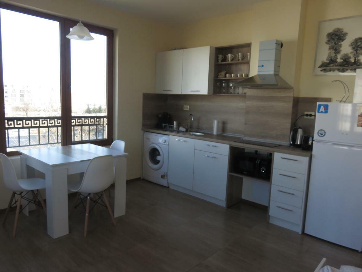 Apartamento Nereya Palace Studio Mona Pomorie Exterior foto